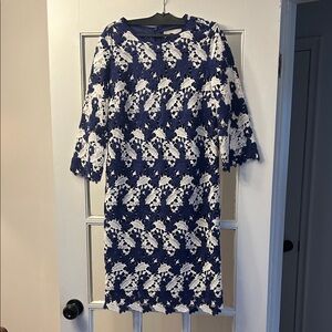 Women’s Navy and White Lace Long Sleeve Dress